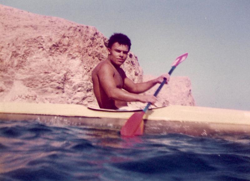 82_C_Jan_Banyan_ Oman_Sharky Ward2.jpg - Sharky Ward Ship diver Jan 1982